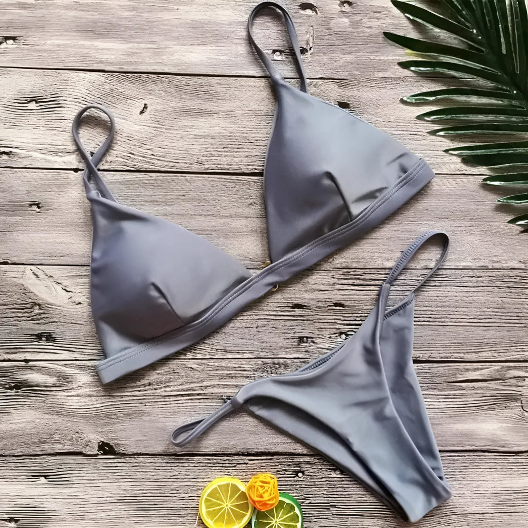 Dwuczęściowy strój kąpielowy bikini z trójkątnymi miseczkami